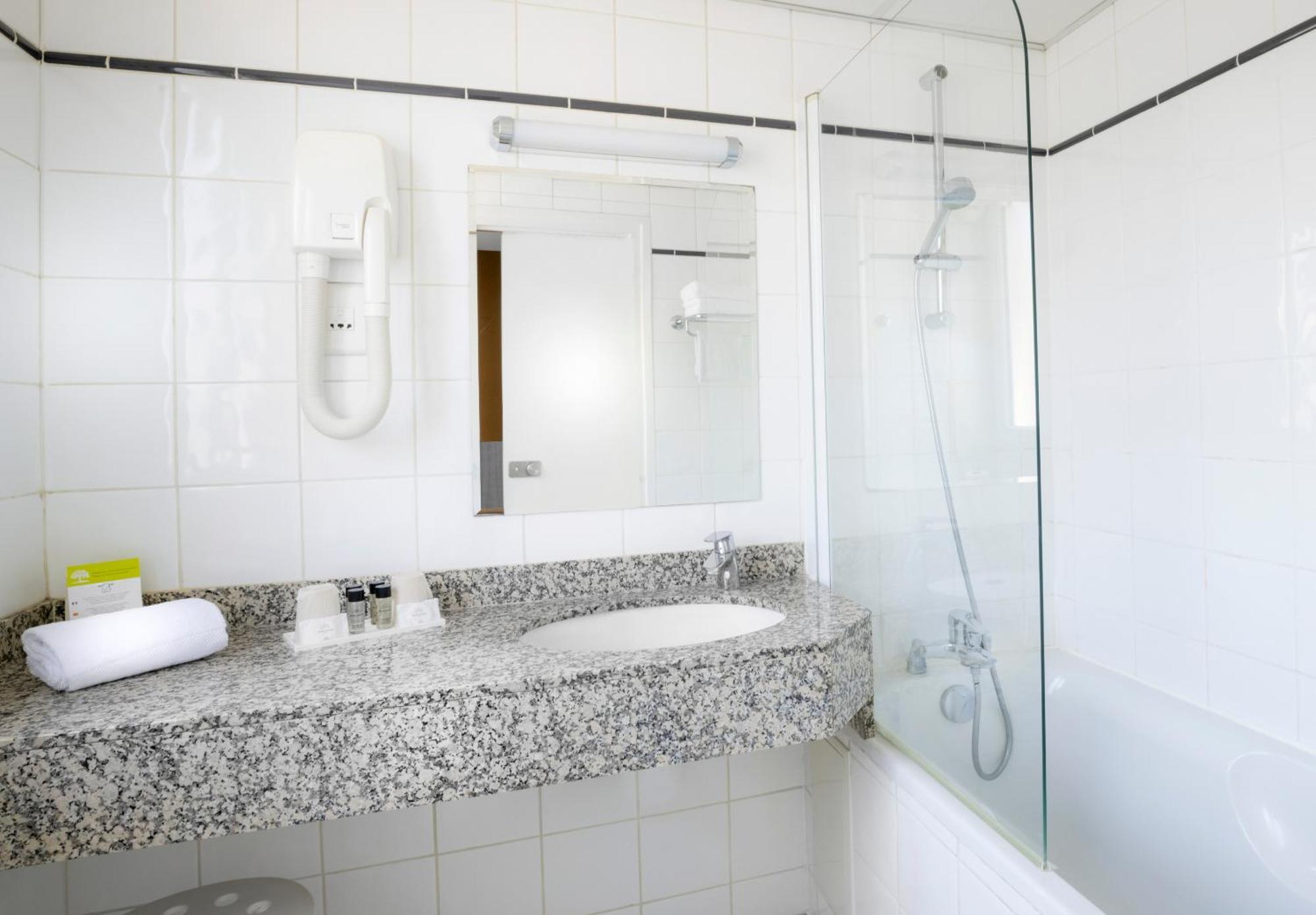 Superior Twin Room,1558251004:JPEG